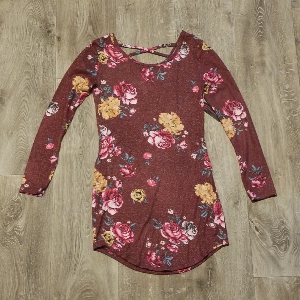 🍒 No Boundries long sleeve blouse, NWT
